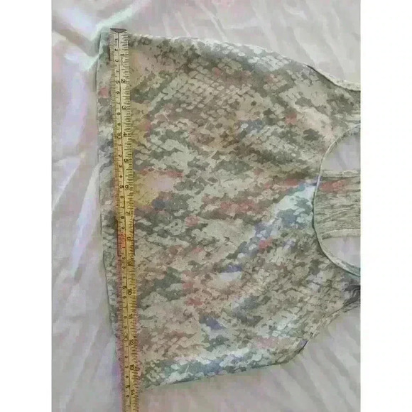 EVOLUTION & CREATION Womens Medium Yoga Stretch Tank Crop Top Snake Print - Picture 4 of 4